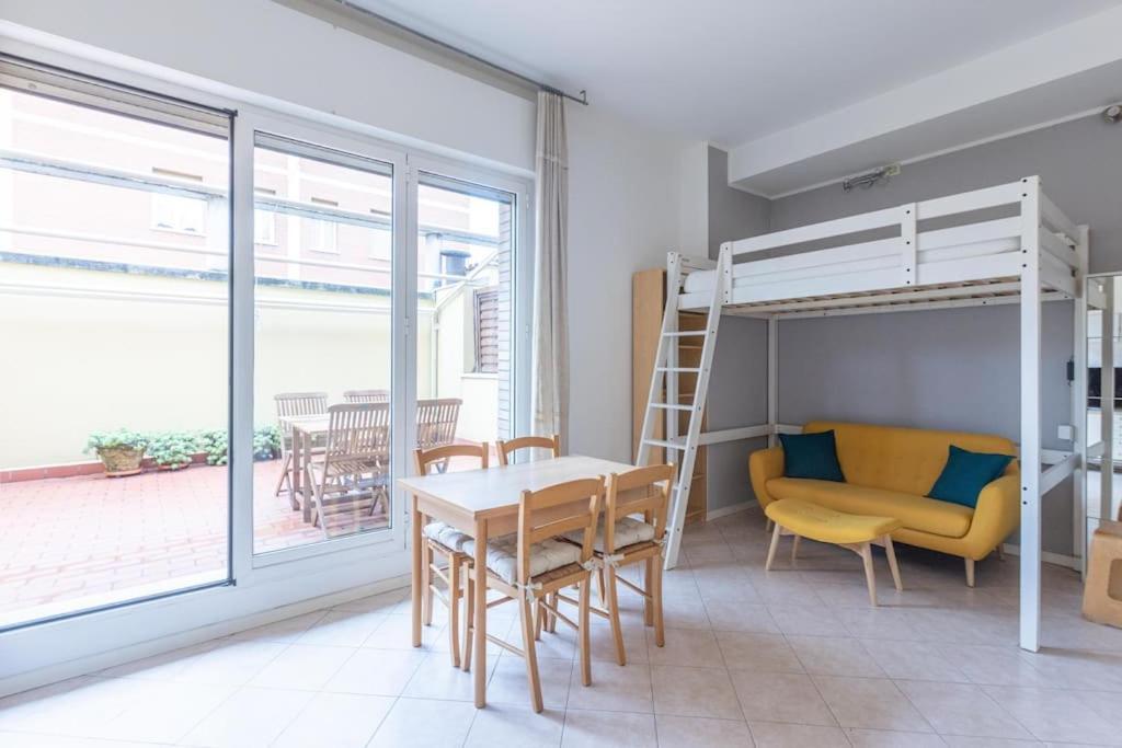 Tiarini 14 Apartment Bologna Exterior photo